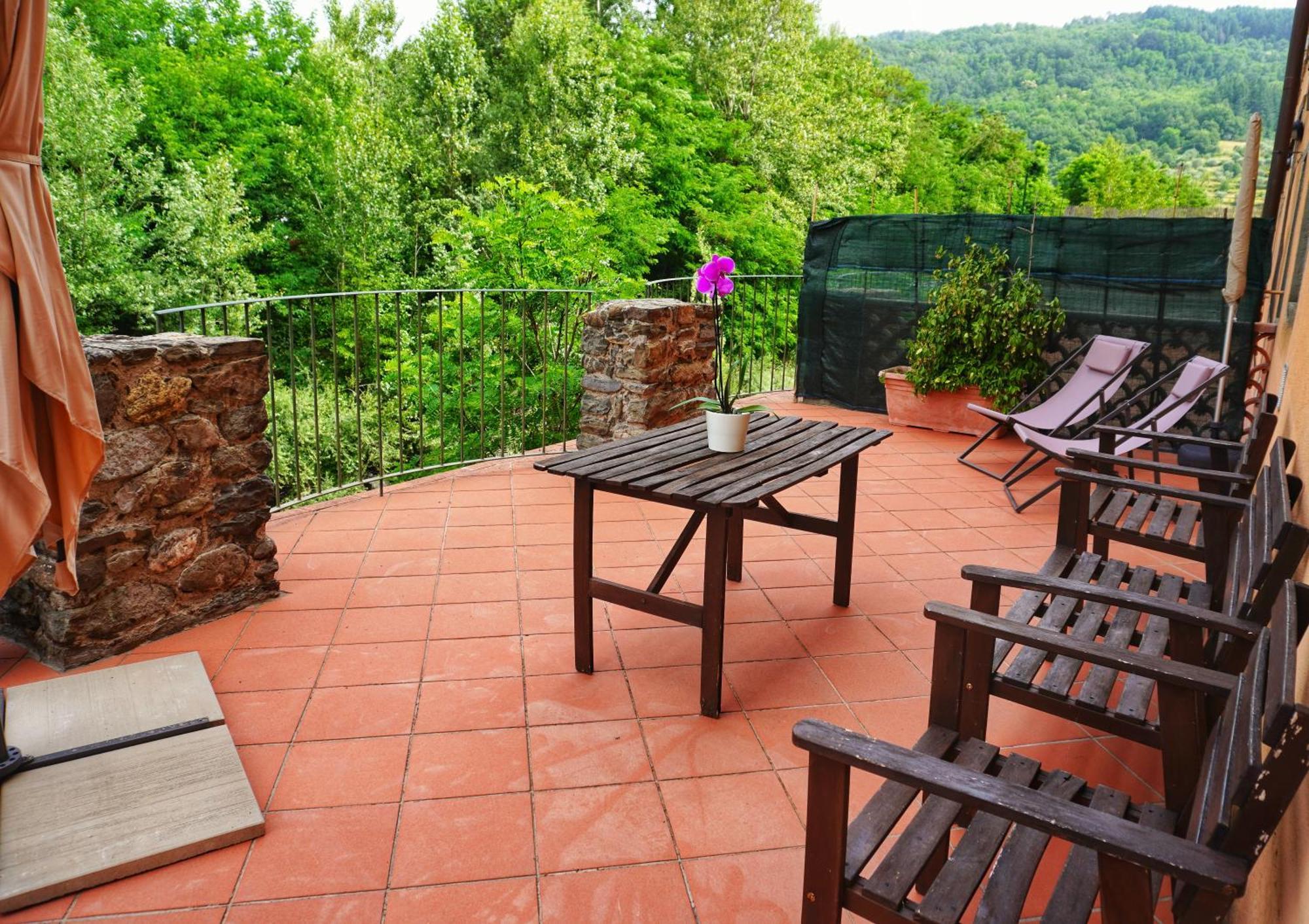 Lunigiana Experience Appartement Pontremoli Buitenkant foto